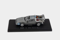 BTTF: A 1:43 scale Hot Wheels Elite Back to the Future DeLorean 'Time Machine', within acyrlic case