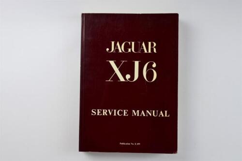 JAGUAR: An original 1975 Jaguar XJ6 Service Manual (Publication No. E.155)