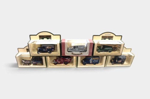 LLEDO DAYS GONE: Six Lledo models, including five from the Days Gone Series and one Oxford Model, models include delivery vans, horse & cart, and a fire engine