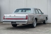 1989 Lincoln Town Car 5.0L V8 Luxury Sedan - NO RESERVE [Location: Melbourne] - 32