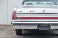 1989 Lincoln Town Car 5.0L V8 Luxury Sedan - NO RESERVE [Location: Melbourne] - 35