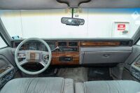 1989 Lincoln Town Car 5.0L V8 Luxury Sedan - NO RESERVE [Location: Melbourne] - 53