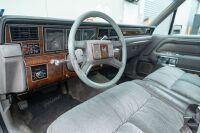 1989 Lincoln Town Car 5.0L V8 Luxury Sedan - NO RESERVE [Location: Melbourne] - 56