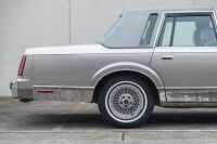 1989 Lincoln Town Car 5.0L V8 Luxury Sedan - NO RESERVE [Location: Melbourne] - 72