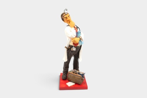 G.FORCHINO: A limited edition (No.06512) sculpture by Guillermo Forchino, titled 'The Doctor', measures approx. 44cm tall