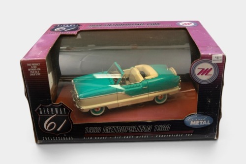 279 · NASH: A 1:18 scale Highway 61 Collectibles model of a 1959 Nash Metropolitan 1500