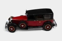 MERCEDES-BENZ: A 1:24 scale Franklin Mint model of a 1935 Mercedes-Benz 770K Grosser - 2