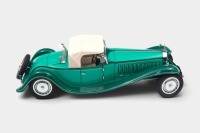 BUGATTI: A 1:24 scale Franklin Mint 1929 Bugatti Royale - 2