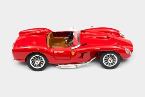 FERRARI: A 1:18 scale Bburago 1957 Ferrari 250 Testa Rossa