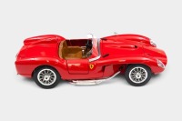 FERRARI: A 1:18 scale Bburago 1957 Ferrari 250 Testa Rossa