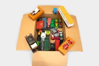 MODEL CARS: A box lot of unboxed model cars, including Matchbox 'Models of Yesteryear', Solido, Dinky and others