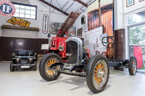 10 · 1925 Chrysler 50 ‘cutaway’ display chassis - NO RESERVE