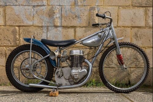 Jawa Speedway - NO RESERVE