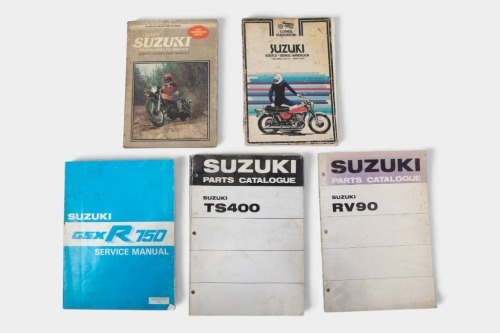254 · SUZUKI: Five Suzuki workshop manuals & parts catalogues [Location: Melbourne]