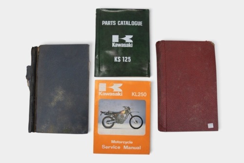 282 · KAWASAKI: A group of assorted Kawasaki workshop manuals and parts catalogues [Location: Melbourne]