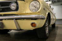 1965 Ford Mustang Coupe (LHD) - 12