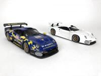 PORSCHE: Pair of 1:18 scale Porsche 911 GT1 produced by UT Models. (NB description) - 3