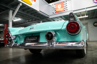 1955 Ford Thunderbird convertible - 23