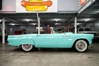 1955 Ford Thunderbird convertible - 27