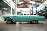 1955 Ford Thunderbird convertible - 43