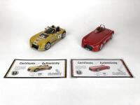 ELFIN: Pair of 1:18 scale Elfin MS-8 Streamliners produced by Classic Carlectables. (NB description)