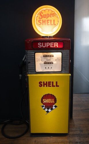 SHELL: A c1970s Wayne 605 petrol pump in Shell Livery with later plastic globe