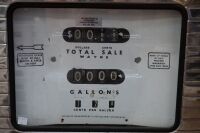 GOLDEN FLEECE: A c1970s Wayne 605 petrol pump in Golden Fleece livery, with later plastic ram, 190cm high - 6