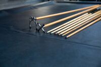 POOL TABLE: A pool / billiard table complete with triangles, pool balls, billiard balls, scoreboard, overhead lamp, cues & cue rack and table cover, thought to a nine foot tournament sized table - 6
