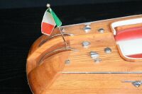 RIVA: A fine model Riva Aquarama model boat, 85cm long - 4