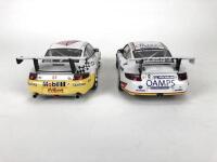 PORSCHE: Pair of 1:18 scale Porsche 911 racing cars produced by AutoArt including Jim Richards Porsche 911. (NB description) - 5