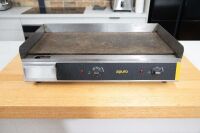 COMMERCIAL COOKING: Three commercial cooking items, includes an Apuro G791-A-02 electric griddle, a Westinghouse rangehood and Borelli hot dog machine - 5
