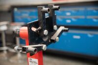 ENGINE STAND: A Super Works 340KG heavy duty engine stand - 3