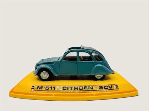225 · CITROËN 2CV: A 1:43 scale model by Auto Pilen of the Citroën 2CV (M-511) with original packaging [Location: Sydney]