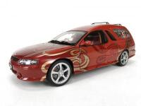 HOLDEN: 1:18 scale Holden Sandman panel van concept vehicle produced by Classic Carlectables. (NB description) - 2