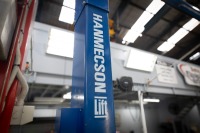 HOIST: A Hanmecson Pro-9D four tonne two post vehicle hoist, three-phase power, working order [SALEROOM NOTICE] - 6