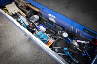 KINCROME: A Kincrome Blue Steel ten drawer tool chest for professional workshops, 100cm high, 131cm wide, 47cm deep - 3