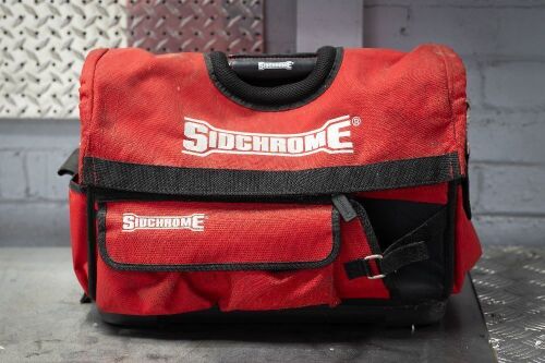 SIDCHROME: A Sidchrome canvas tool bag, no contents