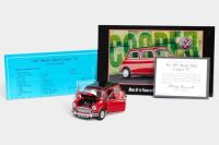 MINI COOPER: A 1:24 scale model by Franklin Mint of a 1967 Morris Mini Cooper 'S' - 2