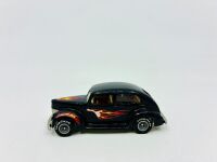 MODEL CARS: Four 1:64 scale models by Tomica, Matchbox and Hot Wheels [Location: Sydney] - 11