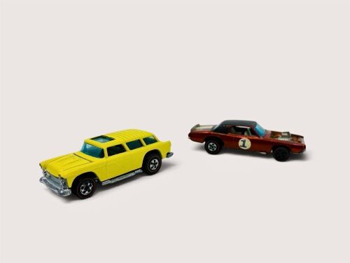 HOT WHEELS: Two Redline series 1:64 scale unboxed models by Hotwheels including the 'Alive '55/Classic Nomad' (1970) and the 'TNT Bird' (1970) [Location: Sydney]
