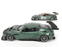 ASTON MARTIN: Pair of 1:18 scale Aston Martin DBR9 cars produced by AutoArt. (NB description) - 5