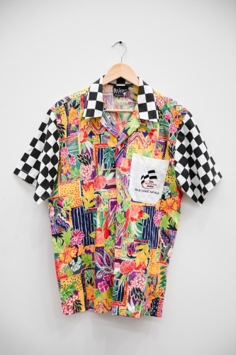 HONDA INDY 300: A shirt from the 1998 Honda Indy 300 at Gold Coast Australia, made by Bev Schutt Designs, size medium [Location: Melbourne]