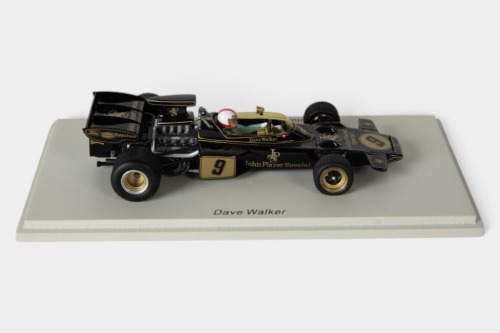 LOTUS: A Spark 1:43 scale 1972 Lotus 72D car #9 as driven by Dave Walker in perspex case [Location: Melbourne]