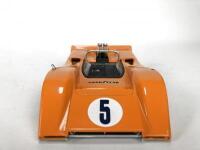 McLAREN: 1:18 scale 1968 Can-Am championship McLaren M8A driven by Denny Hulme produced by GMP. (NB description) - 2