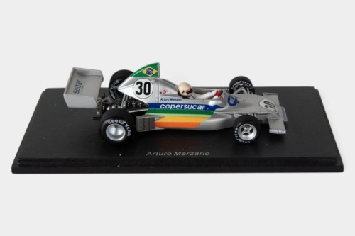FITTIPALDI: A Spark 1:43 scale 1975 Fittipaldi Copersucar FD02 (S3935) car #30 as driven by Arturo Merzario in perspex case [Location: Melbourne]