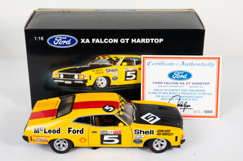 FALCON: An Autoart / Biante 1:18 scale 1973 Ford XA Falcon GT Hardtop car #5 as driven by Goss / Bartlett, limited edition (1275/5000), COA signed by Goss in original box