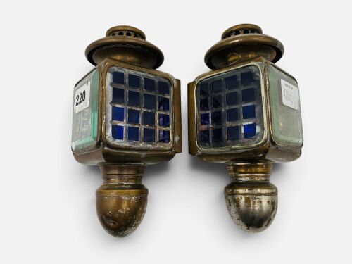 SIDE LAMPS: A pair of acetylene brass side lamps to suit a variety of veteran cars[Location: Sydney]