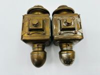 SIDE LAMPS: A pair of acetylene brass side lamps to suit a variety of veteran cars[Location: Sydney] - 8