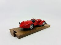 ALFA ROMEO 8C: A 1:43 scale Alfa Romeo 8C 2900 B by Brumm with original packaging [Location: Sydney] - 8