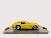 FERRARI 275 GTB/4: A 1:43 scale Ferrari 275 GTB/4 by Model Box with original packaging [Location: Sydney]